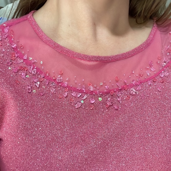 Pink top - Picture 4 of 5